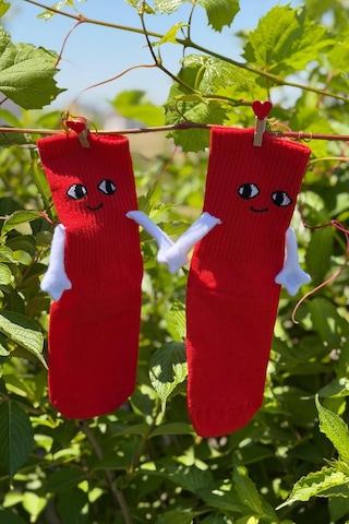 Lousocks Unisex Kırmızı Elele Tutuşan - Halay Çeken Çorap 1 Çift - Sevimli Yüz İfadeli Soket Çorap