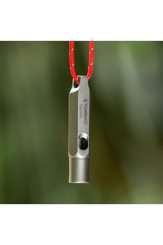 Dancemonkey Titanyum Kamp Düdüğü - Acil Durum & Outdoor Kullanım İçin Çok Renkli Çok Renkli