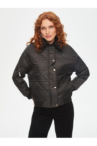 Kadife Yakalı Ribana Garnili Kapitone Mont 69438 U6943810 Siyah