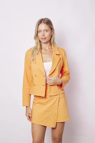 Kadın Yakalı Flato Cepli Uzun Kol Kruvaze Anvelop Hafif Likralı Kumaş Blazer Ceket-mango Mango