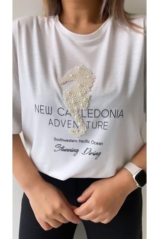 Inci Işlemeli Adven Ture Tişört /ekru Beyaz