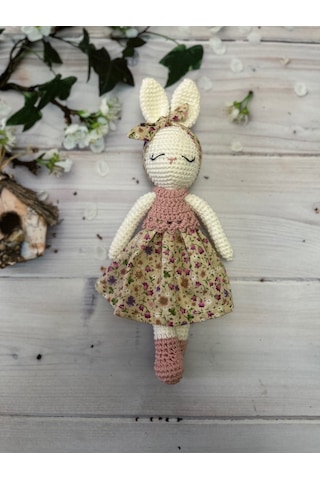 Amigurumi Tavşan Oyuncak