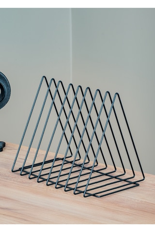 Uykula Üçgen Dekoratif Metal Dergilik Kitaplık Ve Plaklık Standı - Masaüstü Siyah Organizer 28x21x23 Cm