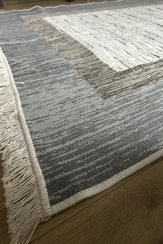 Modern Desen Makinede Yıkanabilir Kilim Çift Taraflı Pratik Ve Günlük Kullanıma Uygun Kilim Renkli