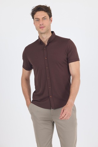 İmza Koyu Kahverengi İtalyan Düğmeli Yaka Kısa Kol Cepsiz Slim Fit Gömlek 1004250255 Koyu Kahverengi