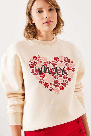 Shade Kadın Üç İplik Şardonlu Yuvarlak Yaka Pati Baskılı Sweatshirt Mbhs005 60601005 - Bej