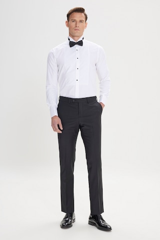 AC&Co / Altınyıldız Classics Erkek Beyaz Slim Fit Dar Kesim Ata Yaka Kolay Kırışmayan %100 Pamuk Gömlek 4A2020000002BYZXL Beyaz