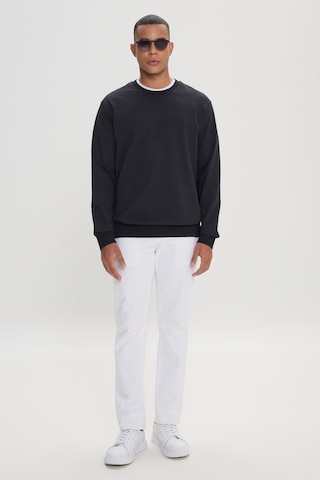 AC&Co / Altınyıldız Classics Standart Fit Normal Kesim Pamuk Bisiklet Yaka Erkek Sweatshirt Siyah