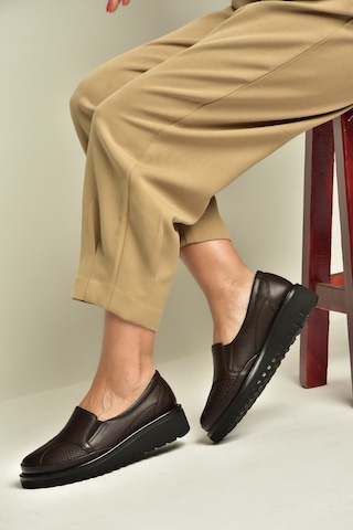 Fox Shoes Z555251203 Kahverengi Hakiki Deri Günlük Kadın Ayakkabı