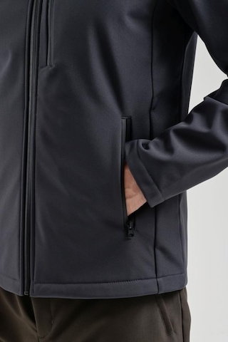 Exuma 2311100 Erkek Antrasit Yağmur Rüzgar Geçirmez Softshell Özellikli Mont 001