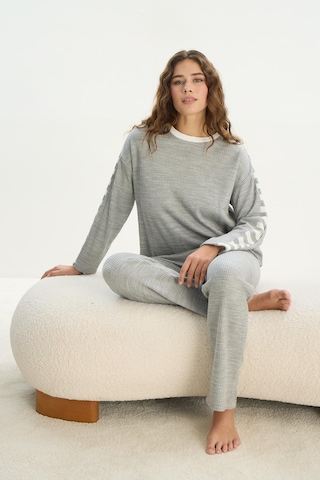 Kadın Uzun Kol Gri Mlelanj Acrylic Pijama Takım C9t0n1o61 001