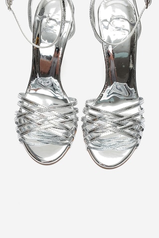 Luvishoes Lorıon Gümüş İnce Bantlı Kadın Topuklu Ayakkabı
