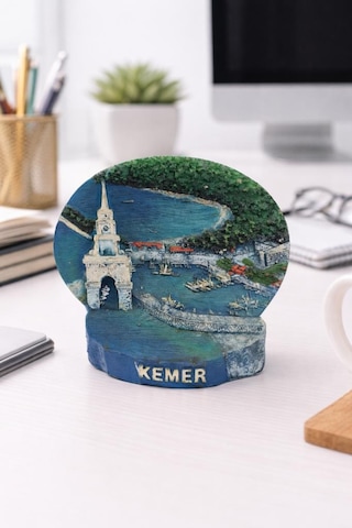 Antalya Kemer Temalı Deniz Kulesi Figürlü Polyester Biblo, Masa Üstü, Ofis Ve Ev Dekorasyonu İçin Dekoratif Ve Şık Bir Aksesuardır.