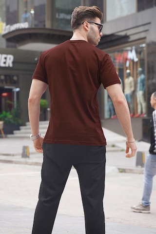 Madmext Acı Kahverengi Regular Fit Basic Erkek Tişört 6131 Acı Kahverengi
