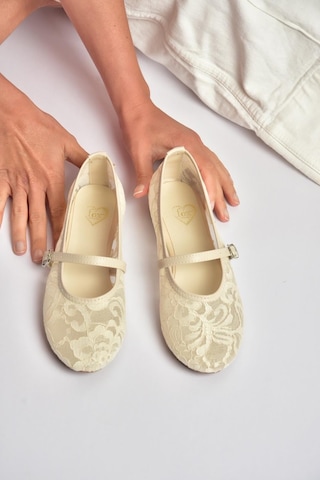Fox Shoes Y726864006 Bej Dantelli Kadın Babet