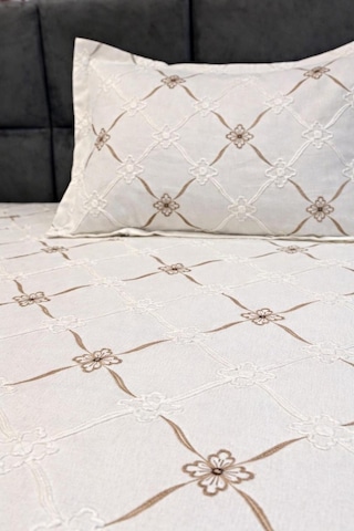 Tek Kişilik Çiçek Desenli Gri Detaylı Yatak Örtüsü Seti 1 Adet Yastık Kılıfı Dahil 180 X 260 Açık Kahverengi