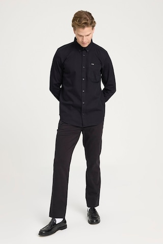 Wrangler Regular Fit Normal Kesim Düz Cepli Pamuk Gömlek - W241464 001
