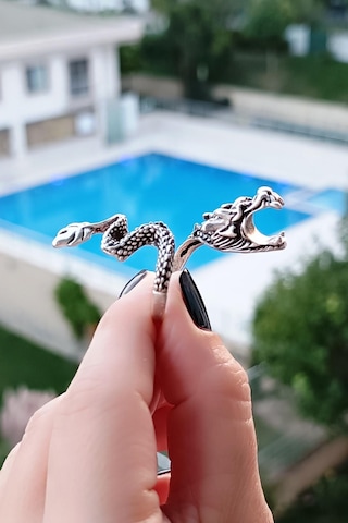 Sigara Tutabilen Ejderha Şekilli Erkek Yüzük Gümüş Kaplama Ayarla Çok Renkli