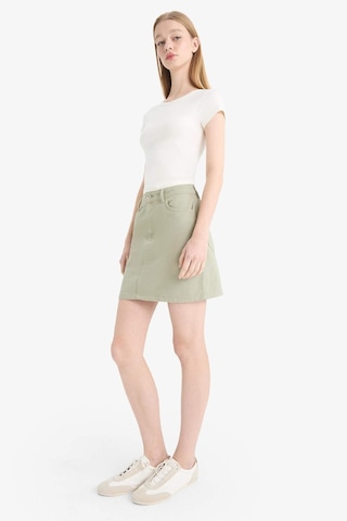 DeFacto Coool Normal Bel Gabardin Mini Etek E5346AX25SPGN497 Yeşil