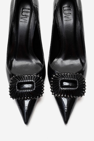 Luvishoes Rebel Siyah Baskılı Tokalı Kadın Topuklu Ayakkabı Siyah
