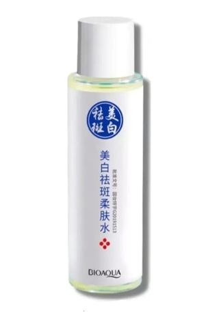 Bioaqua Niacinamide İçerikli Leke ve Çil Karşıtı Aydınlatıcı Tonik 120 ML