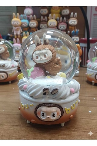 Labubulu Jumbo En Büyük Boy Kar Küresi Püskürtme Motorlu Müzikli Işıklı Yılbaşı Hediyesi -