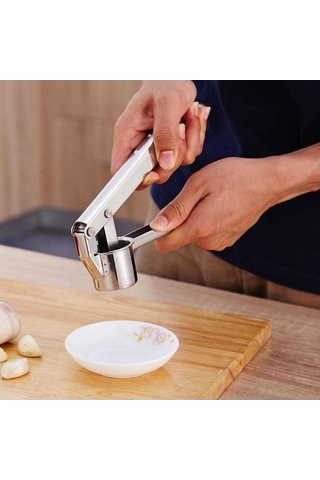 Pazly Çbtx Paslanmaz Çelik Manuel Kalın Sarımsak Ezici, 20x3.7x3.8 Cm, 207g, Ayna Işık Yüzey, Uzun Saplı, Sıkınca Sarımsak Su Gümüş