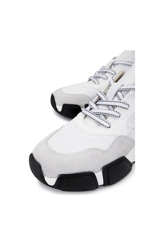 Tamer Tanca Erkek Hakiki Deri Beyaz Sneakers & Spor Ayakkabı 381 21164 Erk Ayk Y25 Beyaz Dr/zmb Beyaz