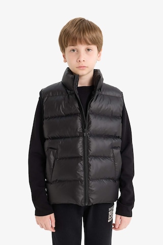 Defacto Erkek Çocuk Su İtici Fermuarlı Dik Yaka Şişme Yelek F3092a825aubk27 Siyah