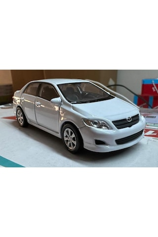 Oyuncak Metal Model Araba 1/36 Çek Bırak 2009 Toyota Corolla Beyaz