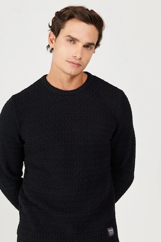 Wrangler Bisiklet Yaka Regular Fit Siyah Erkek Kazak W232580001 Siyah