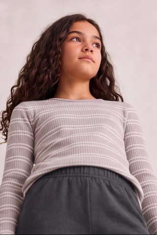 Esila Kids Kız Çocuk Çizgili Uzun Kollu Tişört Ve Rahat Kesim Pantolon Takım Lila