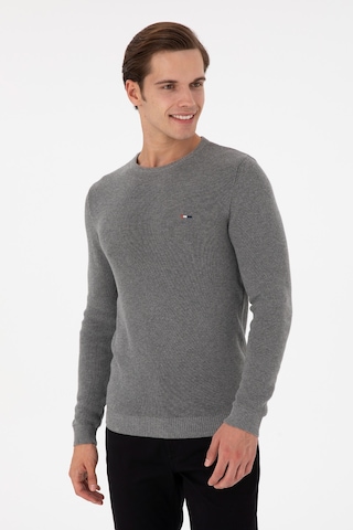 U.S. Polo Assn. Erkek Slim Fit Bisiklet Yaka Gri Melanj Basic Kazak 50298282-VR086