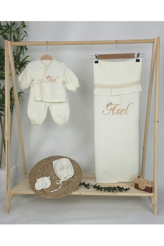 Gros Shop Müslin Yeni Doğan 4katlı Organik %100pamuk Kişiye Özgü Nakışlı Hastane Çıkış Seti Papatya Model-2 Ekru