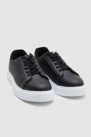 D's Damat 0EC09ORT0378 Kalın Beyaz Tabanlı Bağcıklı Erkek Sneaker Ayakkabı - Siyah