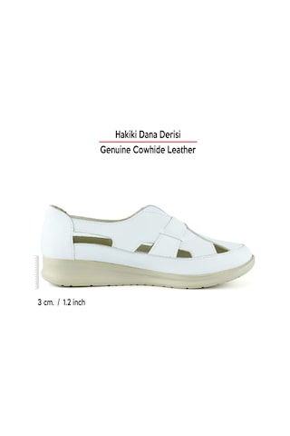 Erkan Saçmacı Aida Beyaz Hakiki Deri Kesik Detaylı Lastikli Slip-on Günlük Ayakkabı