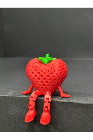 Sevgililer Günü Oturan Kalp Çilek