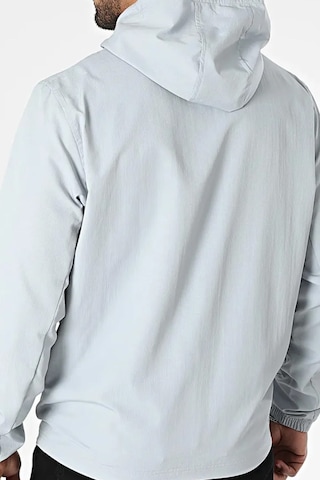 Under Armour Ua Rival Wvn Erkek Yağmurluk Ve Rüzgarlık 1390149-011 Gri