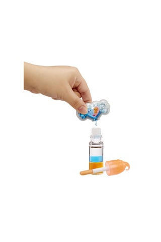 Yummiland Gizemli Renk Serisi Gwen Gummybear Bebeği Ve Dudak Parlatıcısı