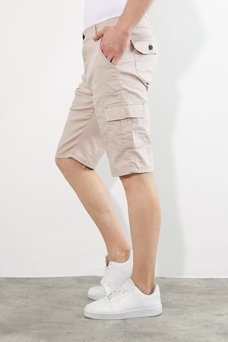 Erkek Lacivert Renk Kargo Yandan Cepli Esnek Kumaş Slim Fit Kapri Şort Bej