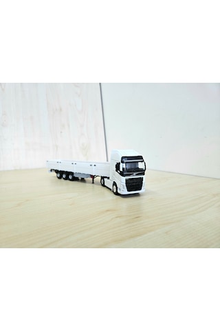 1/64 Ölçek Volvo Fh4 Sal Dorseli Tır Maketi 25 Cm Boy