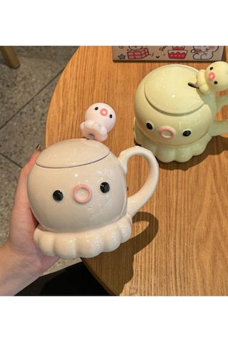 Ahtapot Temalı Kaşıklı Kapaklı Seramik Kupa Sarı