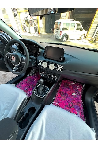 Pembe Kilim Desen Baskılı Oto Halı Paspas