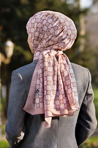 Vissona Lüks Medine İpeği Monogram Desenli Sütlükahve Renkli 75x195 Kırışmaz Şal Moss Krep Dikiş Tipi İtalyan Dikişli Çok Renkli