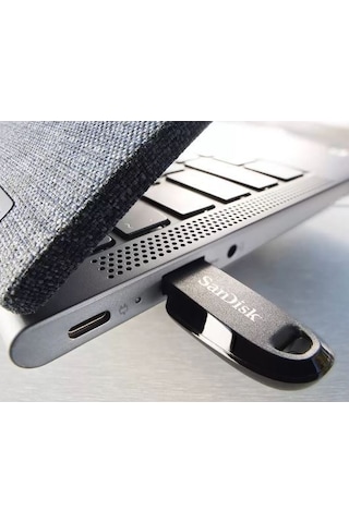 SanDisk CZ550 64 GB USB Ultra Curve USB3.2 USB Flash Drive