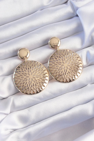 Muı Muı Pirinç Gold Renk Oval İşlemeli Küpe Çok Renkli