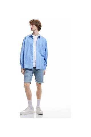 Koton Katlamalı Paça Cepli Bermuda Slim Fit Denim Şort Açık İndigo 5sam40011ıd Açık İndigo