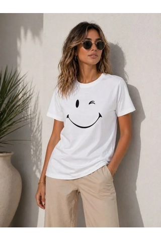 Defymoda Minimal Gülümseyen Yüz Baskılı Tişört Kısa Kol Yazlık T-shirt - Beyaz