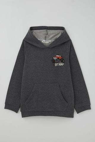 Breeze Erkek Çocuk Sweatshirt Macera Temalı Arazi Aracı Sırt Baskı Detaylı 4-8 Yaş , Koyu Gri Melanj