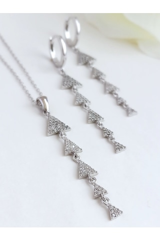 Işıltılı Baget Modern Tasarım Uzun Kolye Küpe Gümüş Gelin Seti
